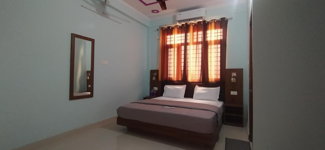 Hotel Comfort Inn Homestay Dehradun Eksteriør bilde