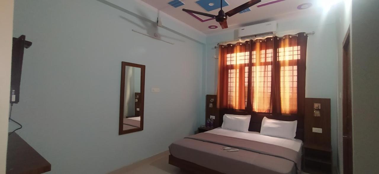 Hotel Comfort Inn Homestay Dehradun Eksteriør bilde