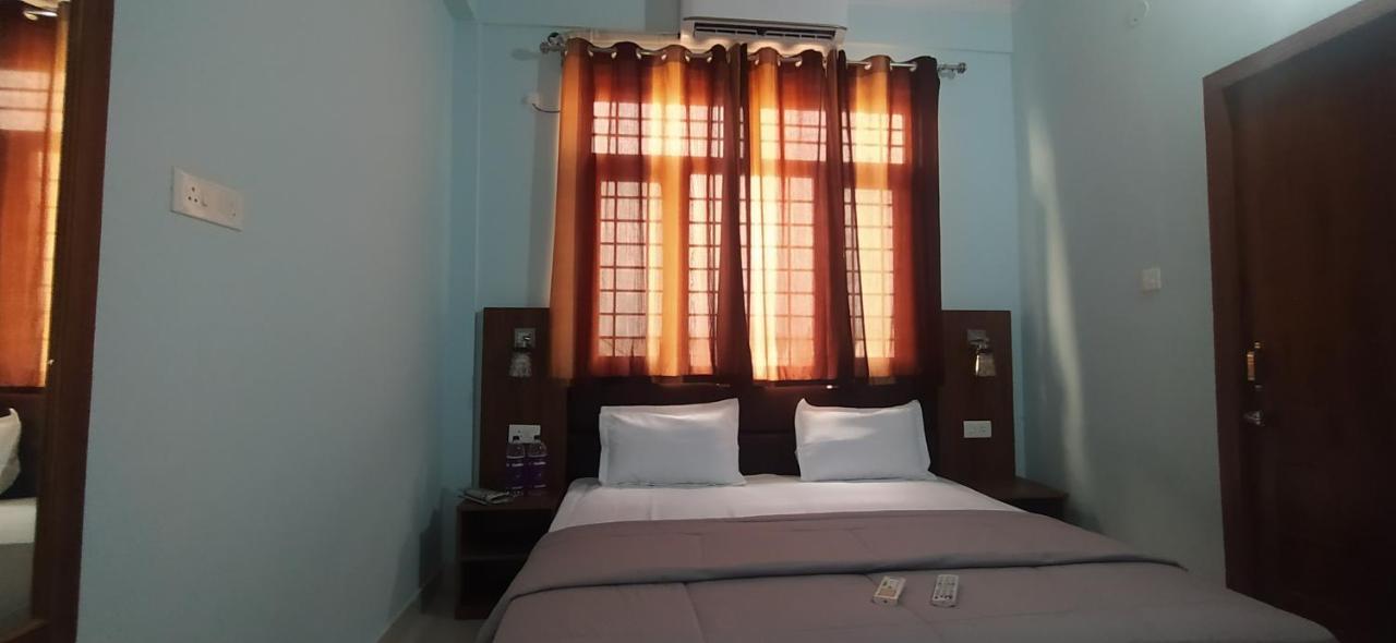 Hotel Comfort Inn Homestay Dehradun Eksteriør bilde
